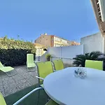 Апартаменти Agence Acapulco *