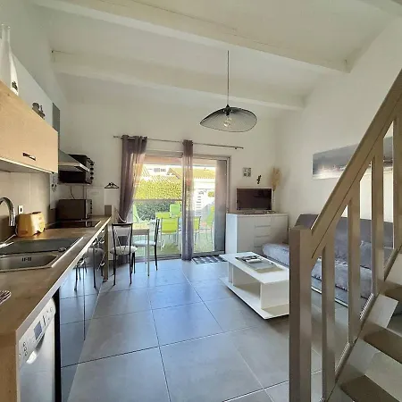 Agence Acapulco Апартаменти Агд
